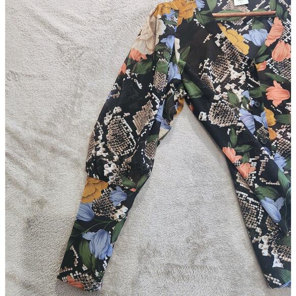 Cabi Womens Black Snake Charmer Floral Sheer Bishop Sleeve Blouse Size Medium - Picture 5 of 13